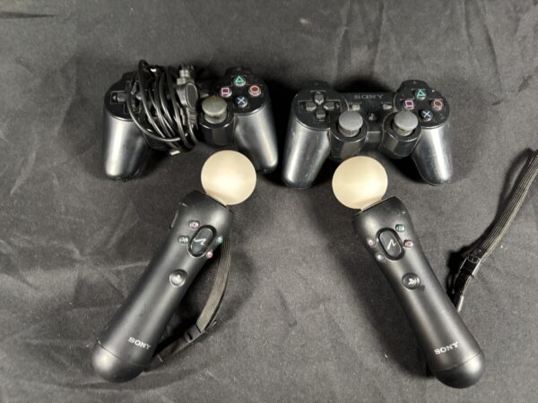 Item #16 (Play Station 3) - Image 8