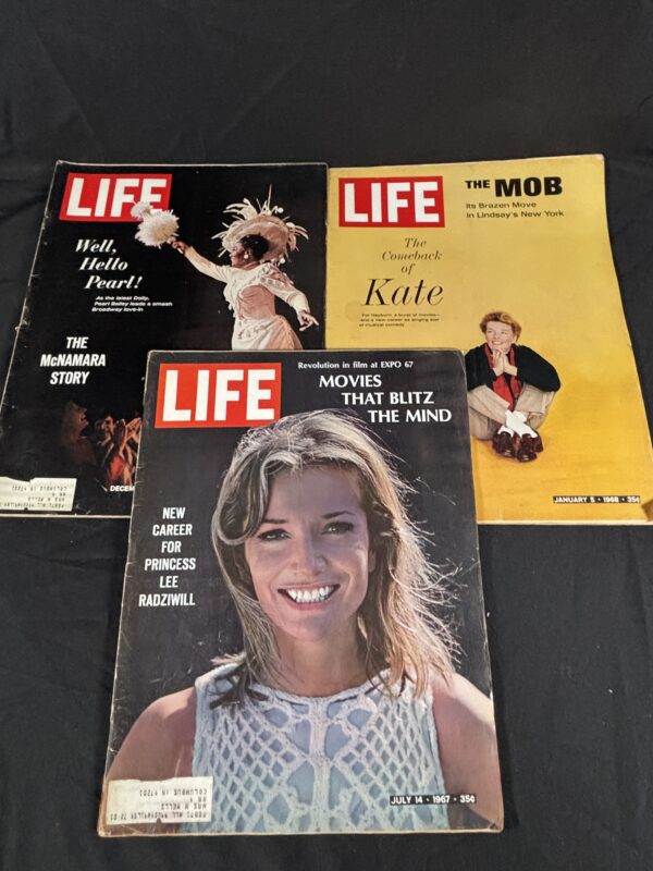 Item#22 (Vintage Life Magazines) - Image 4