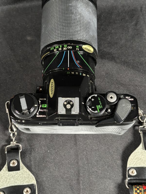 Item#27 (Vintage Camera) - Image 3