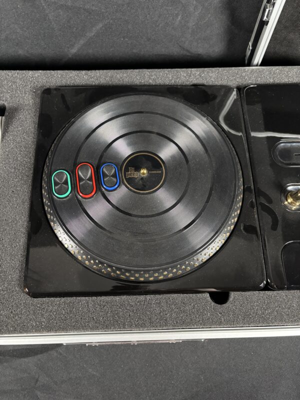Item #28 (Guitar Hero DJ Table) - Image 5