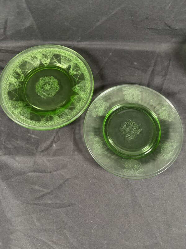 Item#33 (Uranium Glass Bundle) - Image 7