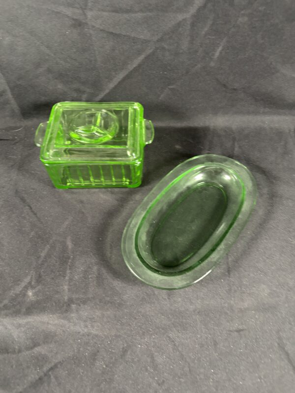 Item#33 (Uranium Glass Bundle) - Image 9