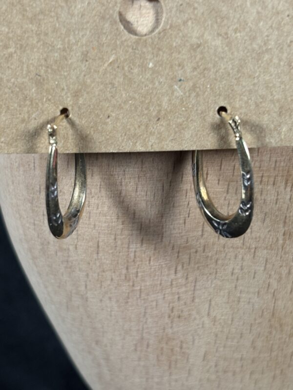 Item#2 (10k Hoop Earrings)
