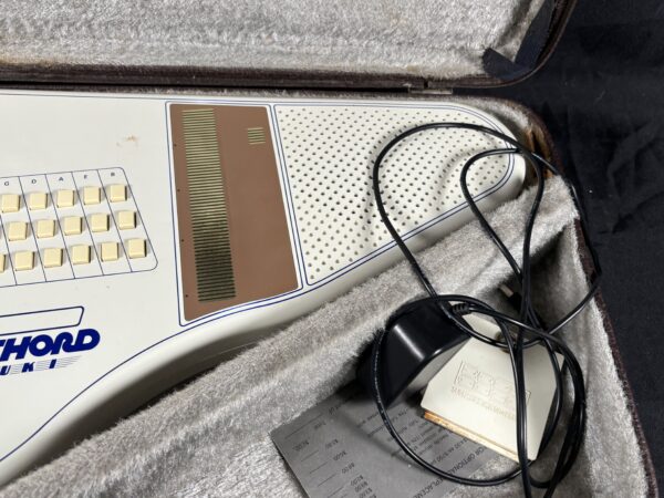 Item#23 (Omni Chord) - Image 5