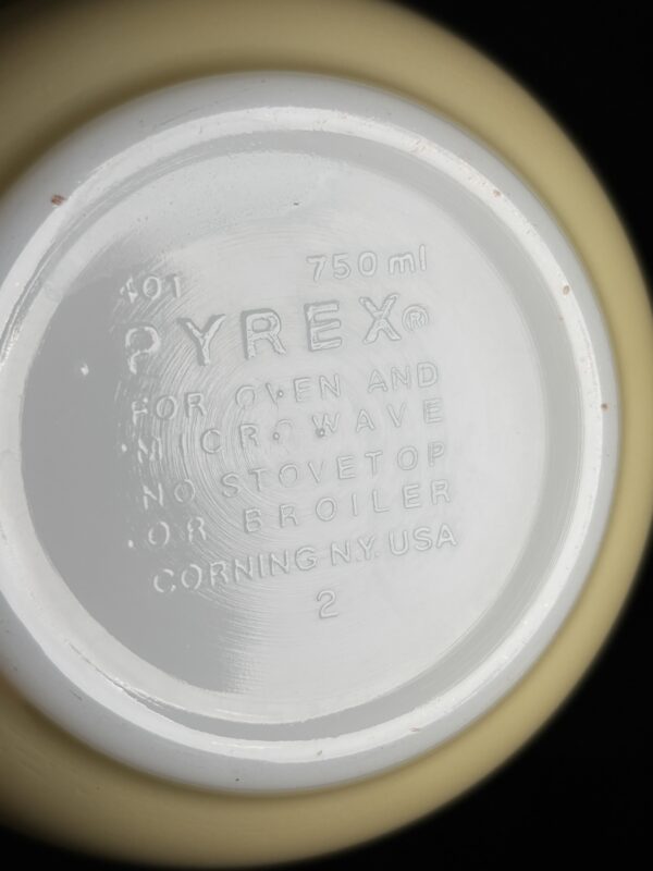 Item#26(Pyrex Bowels) - Image 10