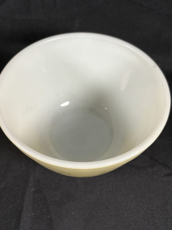 Item#26(Pyrex Bowels) - Image 12