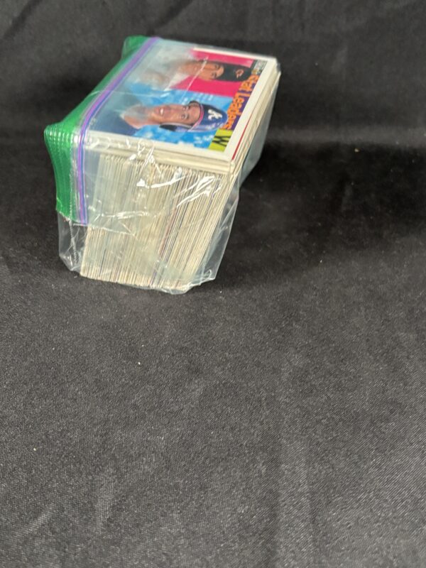 Item#31 (Baseball Cards) - Image 3