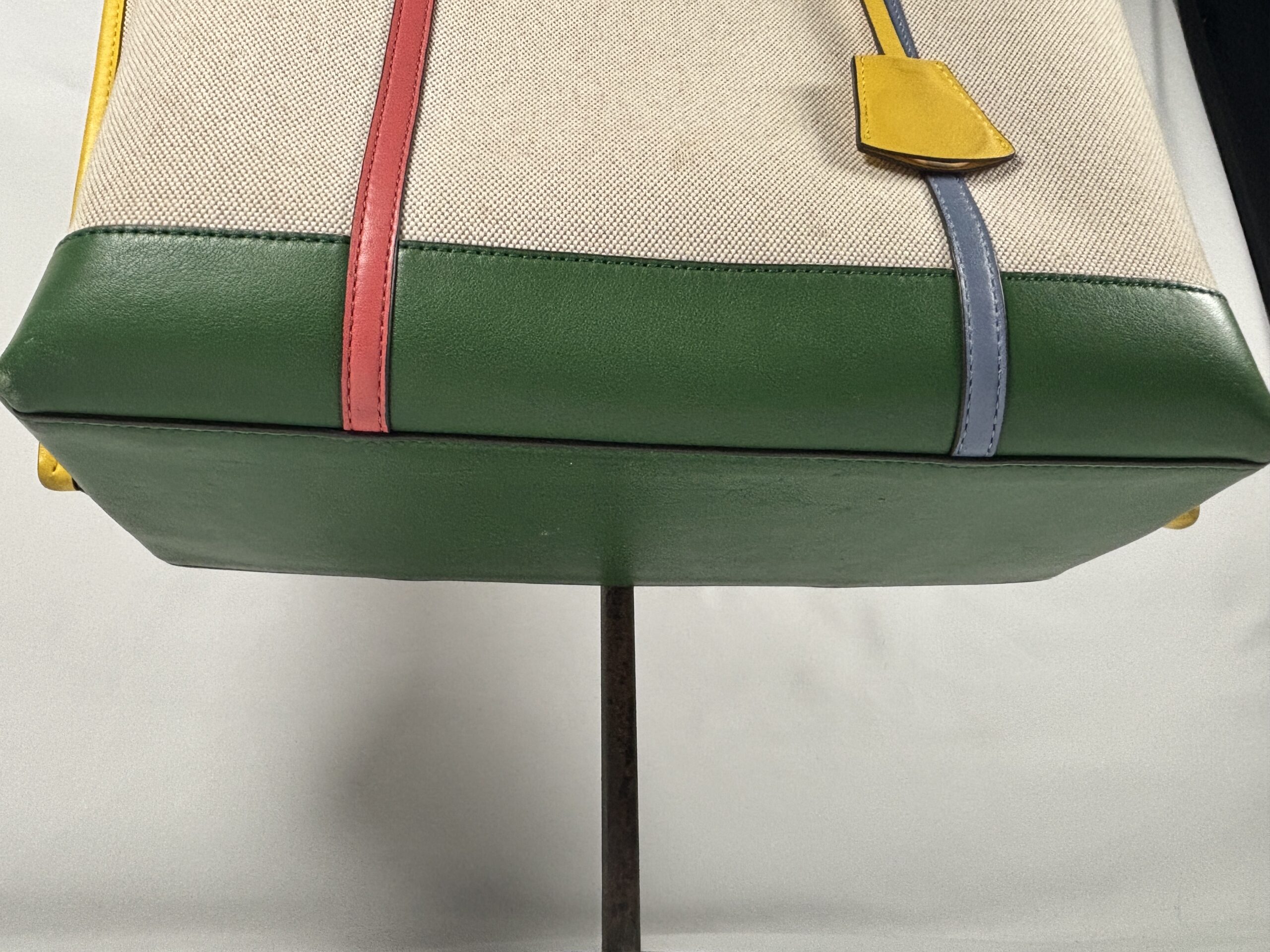 Tory Burch Purse - Cream (Item#15) - Image 5