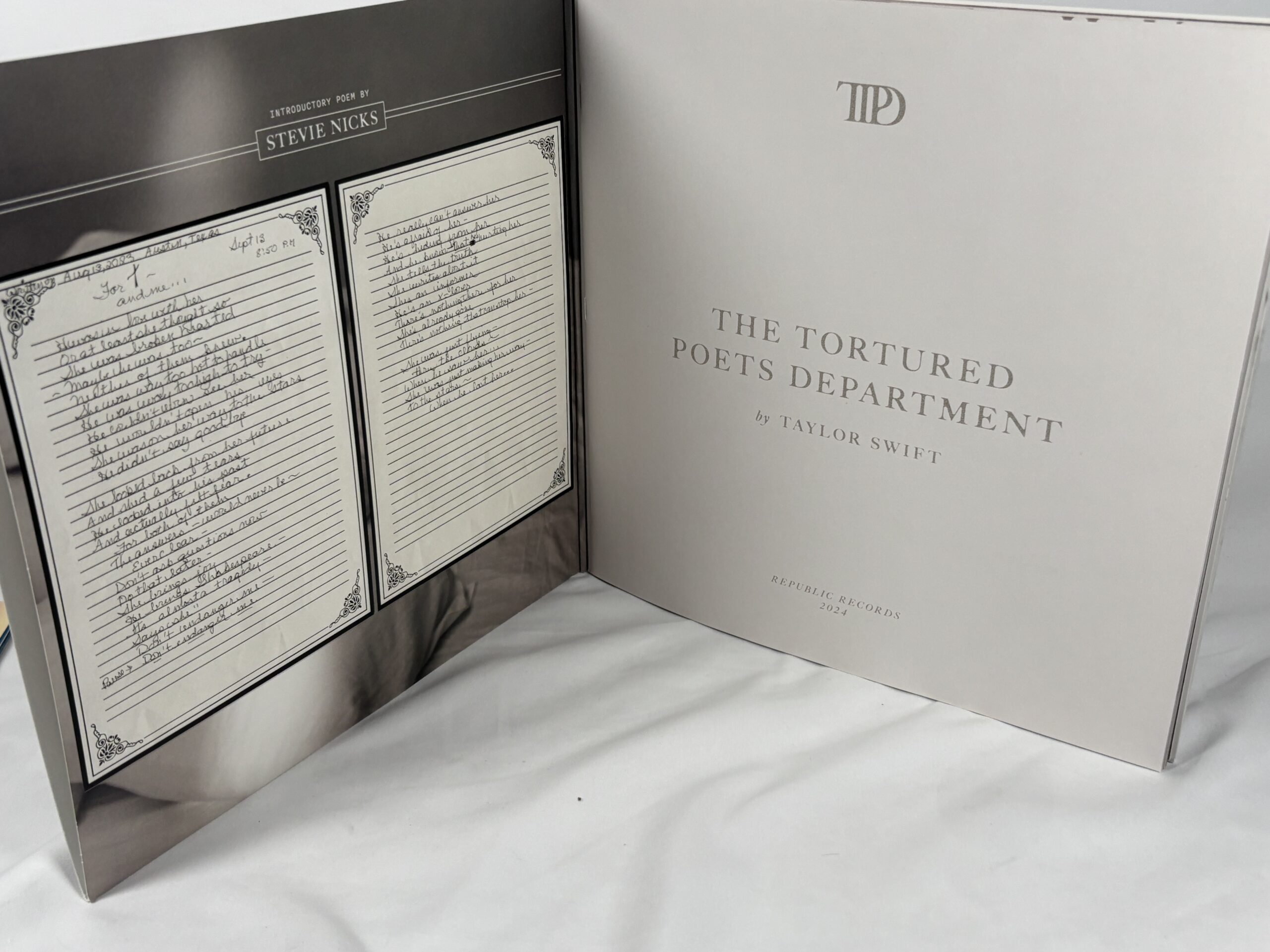 Taylor Swift Bundle (Item#26) - Image 5